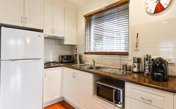 Lakeside Cottage Luxury B&B Mount Dandenong Zewnętrze zdjęcie