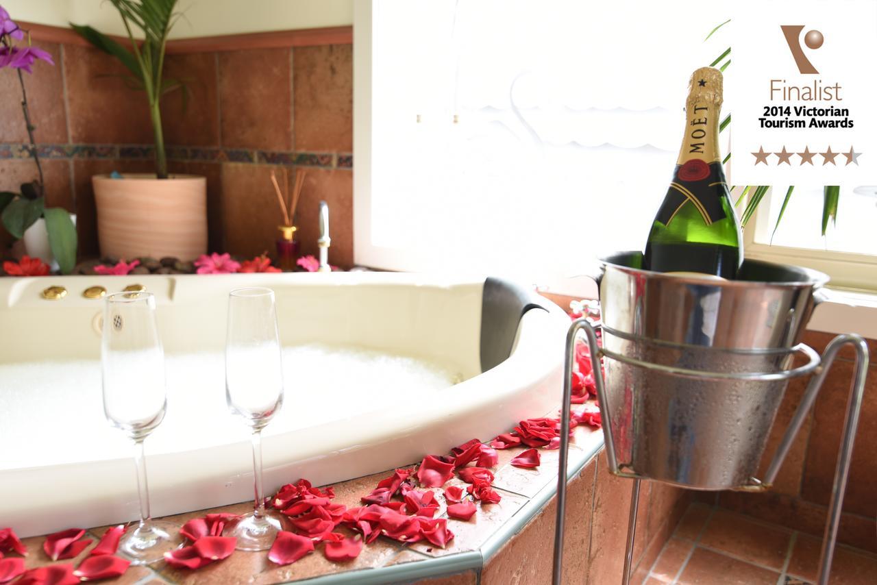 Lakeside Cottage Luxury B&B Mount Dandenong Zewnętrze zdjęcie